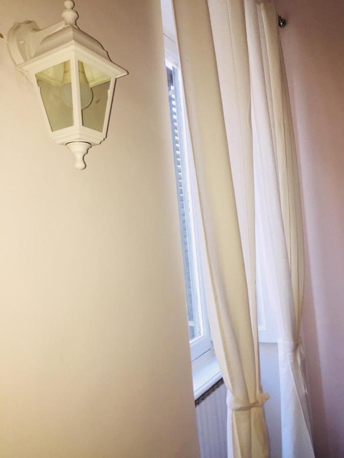 Bed2Go Bed and Breakfast Turin Exteriör bild