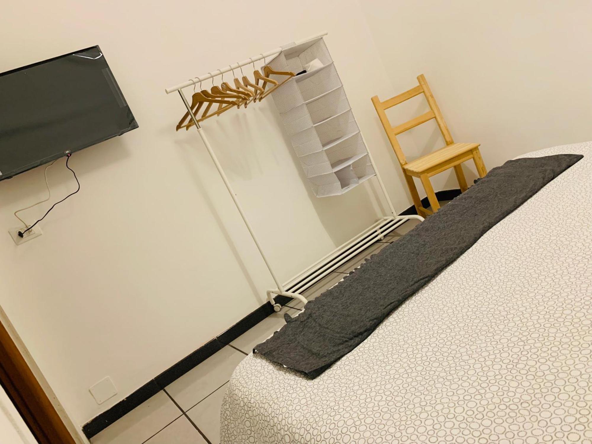 Bed2Go Bed and Breakfast Turin Rum bild